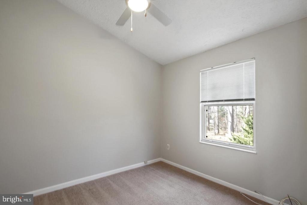 704 Suffield Drive - Photo 14