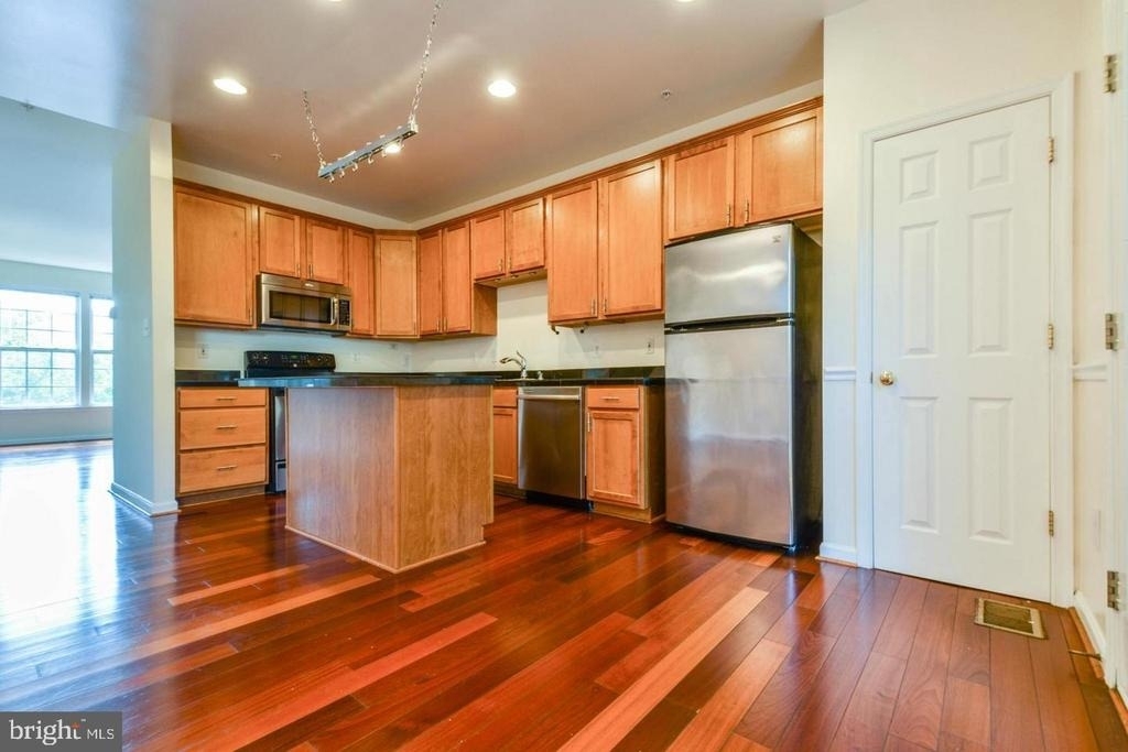 5915 Trumpet Sound Court - Photo 1