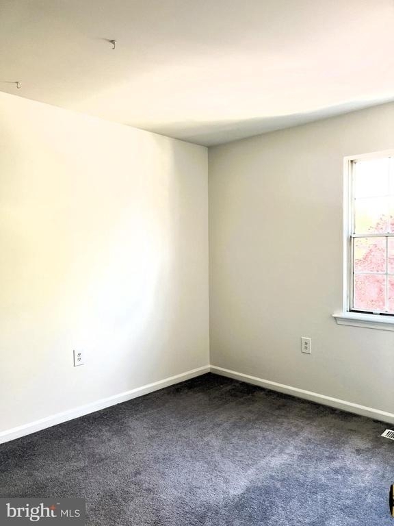 439 Terry Court - Photo 17
