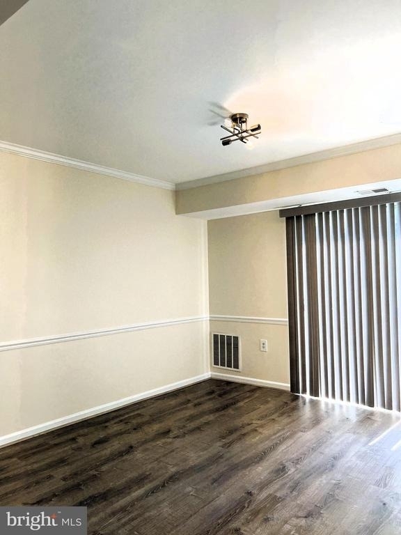 439 Terry Court - Photo 6