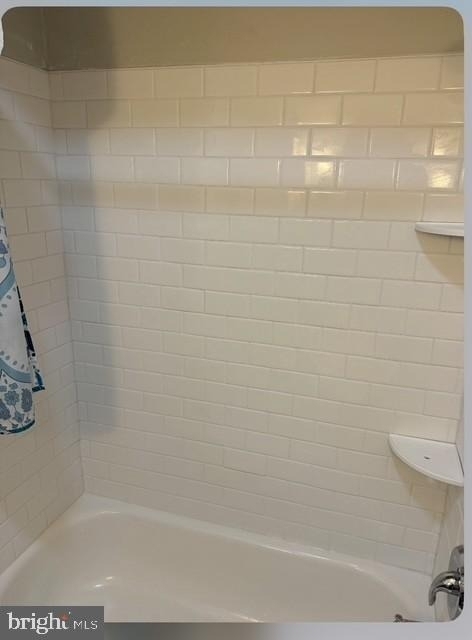 2800 Linwood - Photo 10