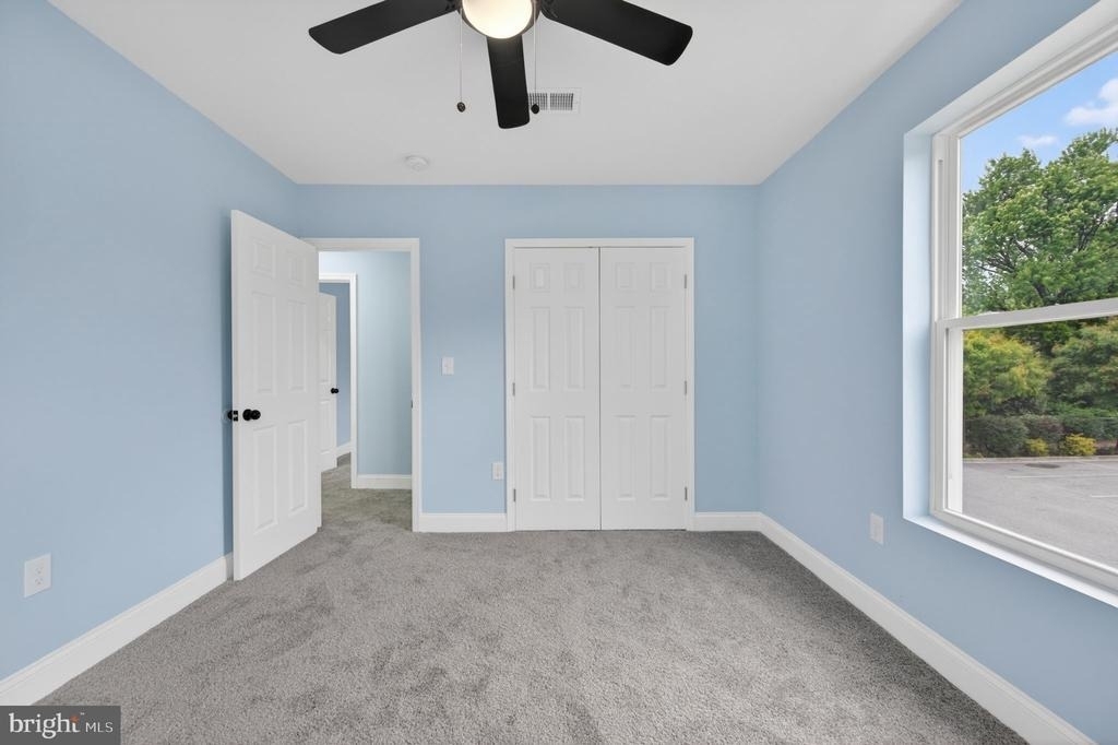 5306 Ethelbert Avenue - Photo 17