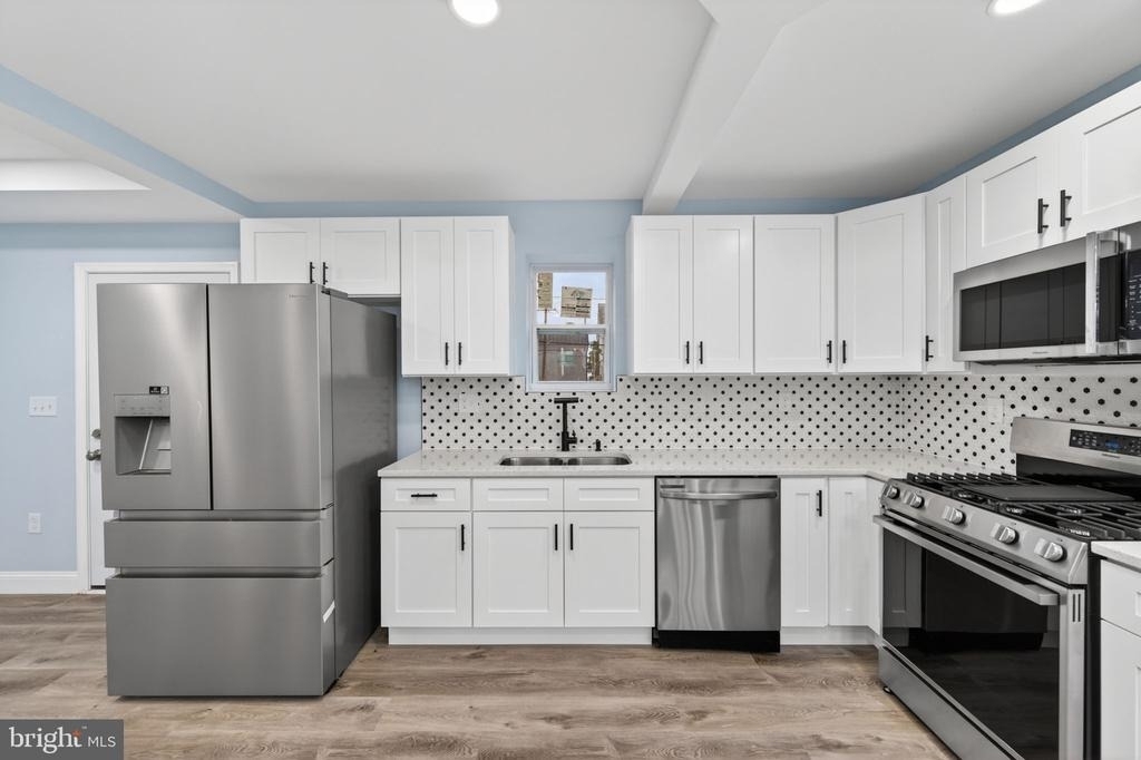 5306 Ethelbert Avenue - Photo 6