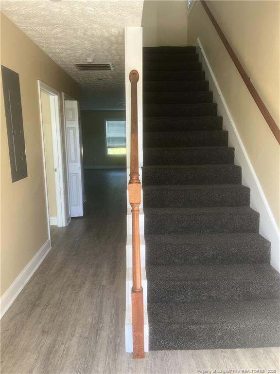 209 Godwin Street - Photo 8