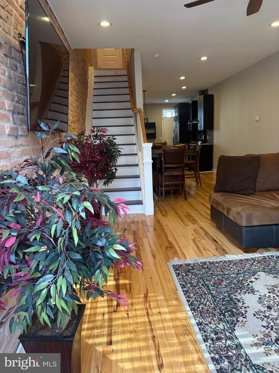 17 N East Avenue - Photo 3