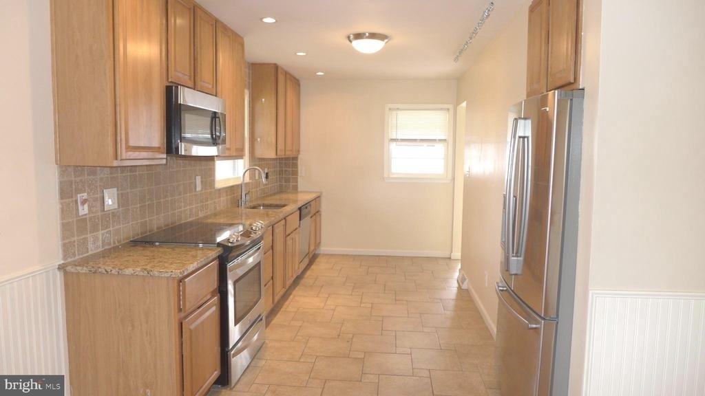 93 Great Lake Drive - Photo 5