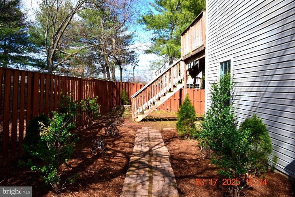 1302 Hill Born Drive - Photo 3