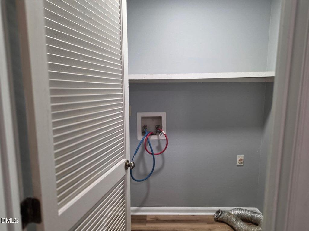 902 W Chatham Street - Photo 4