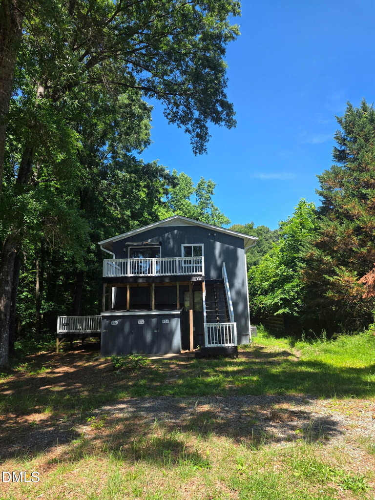 902 W Chatham Street - Photo 0