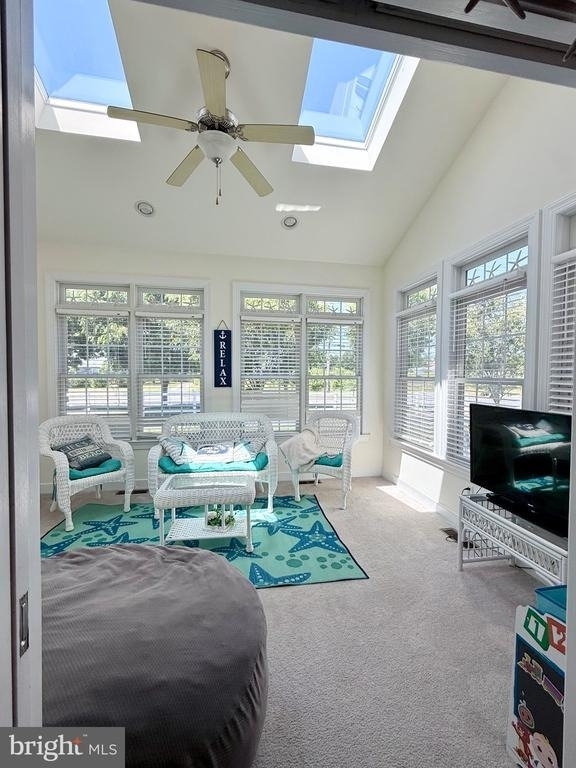 38404 Grand Avenue - Photo 4