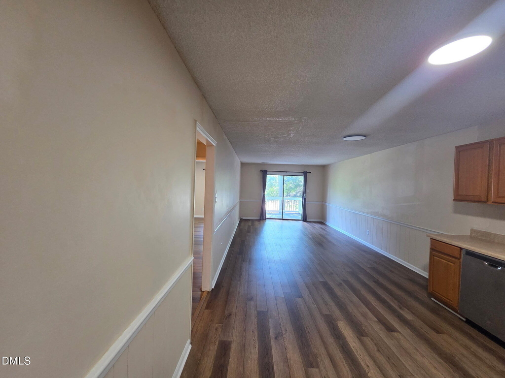 906 W Chatham Street - Photo 9