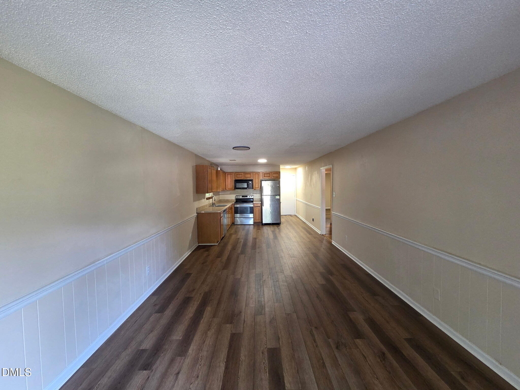 906 W Chatham Street - Photo 11