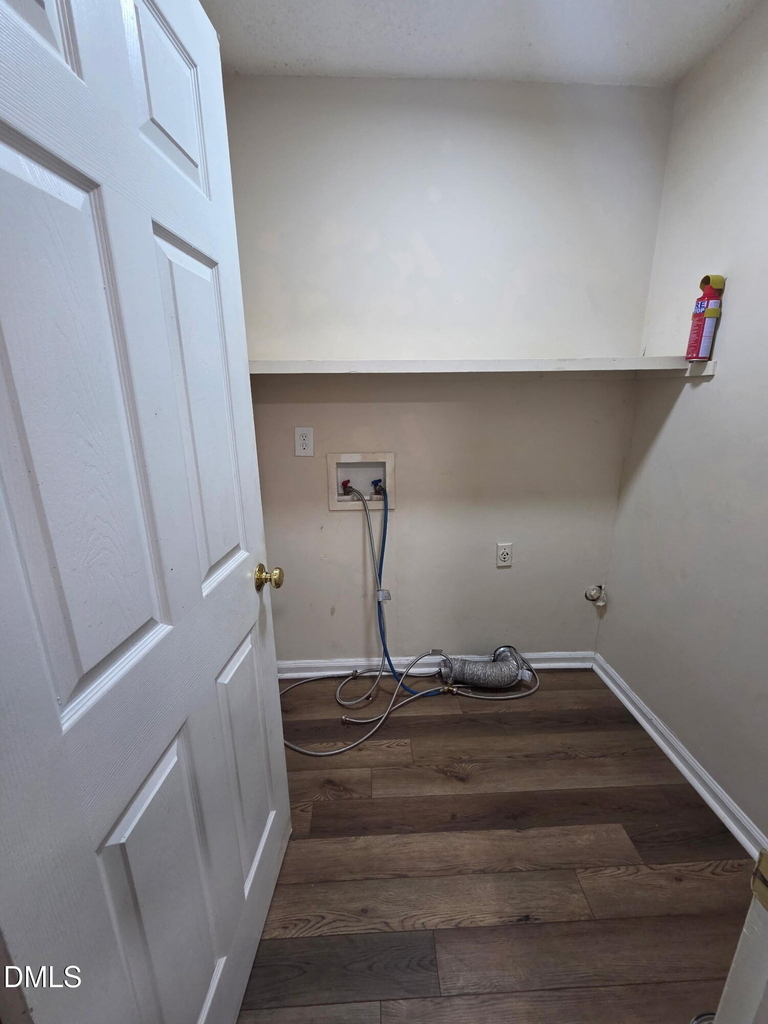 906 W Chatham Street - Photo 10
