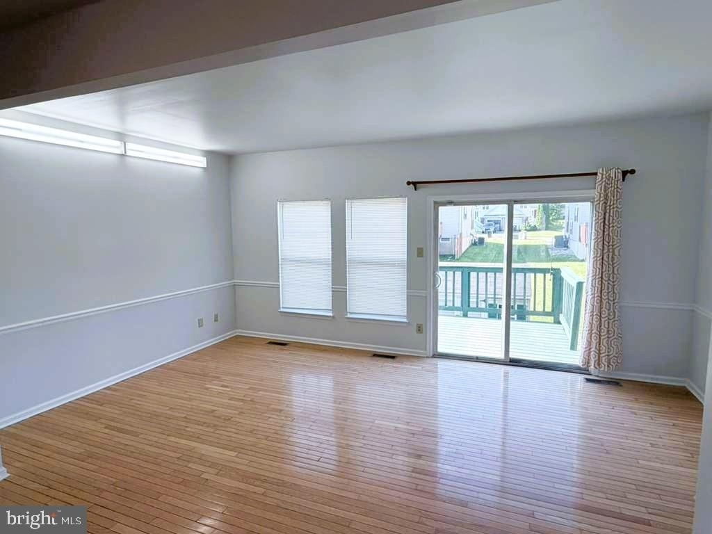 68 Alexis Drive - Photo 2