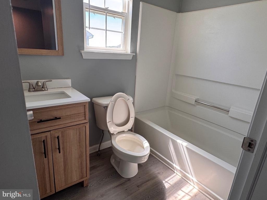 658 Dairy Drive - Photo 12