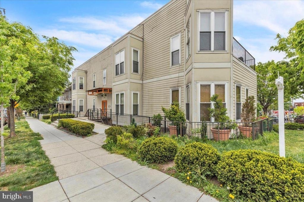 5551 Illinois Avenue Nw - Photo 2
