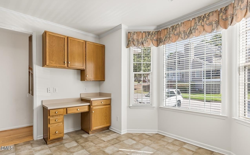304 Nottinghill Walk - Photo 3