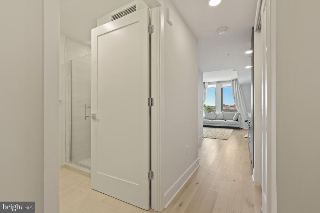 1211 Van Street Se - Photo 11