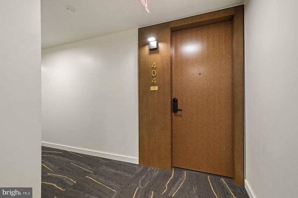 1211 Van Street Se - Photo 16