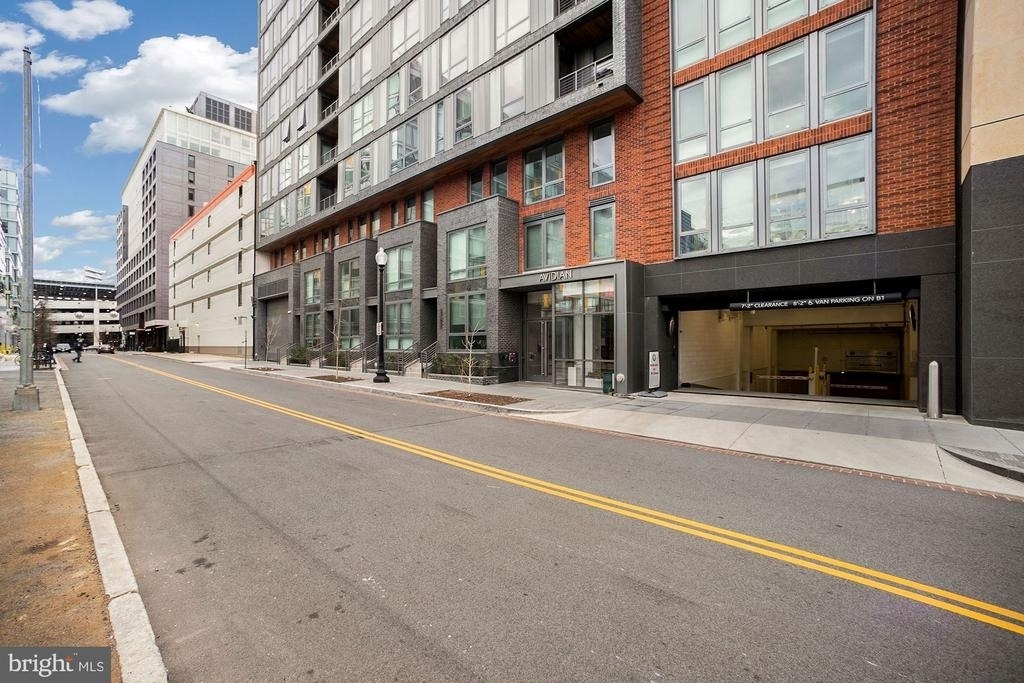 1211 Van Street Se - Photo 21