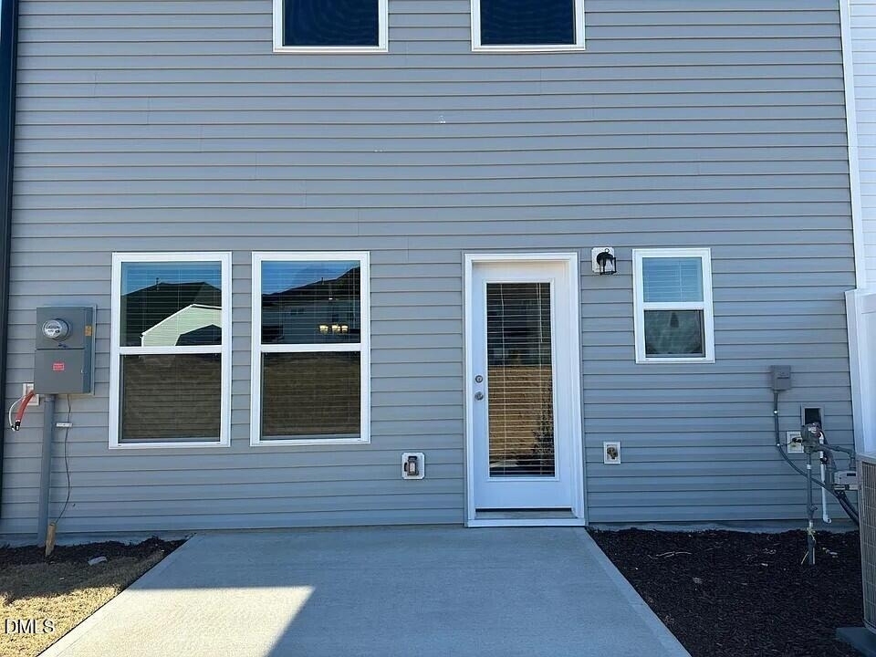 529 Eversden Drive - Photo 1