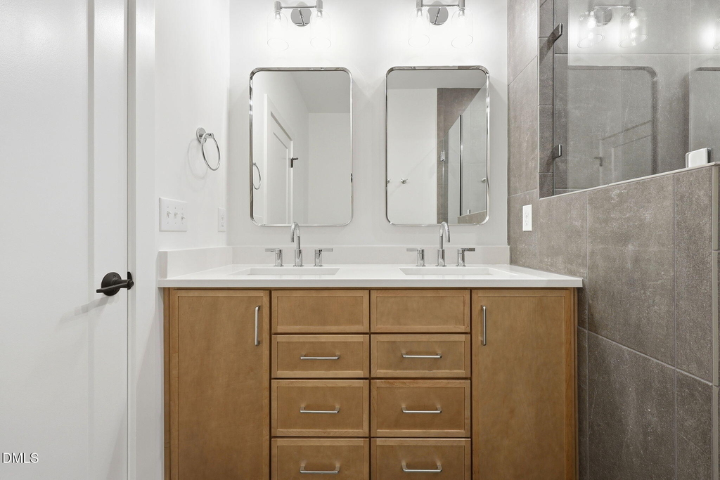 403 Chatham View Road - Photo 24