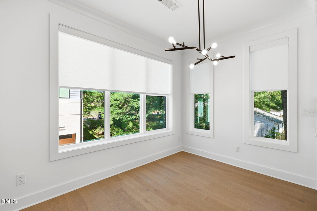 403 Chatham View Road - Photo 16