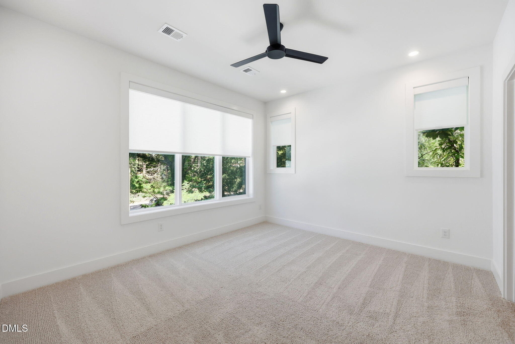 403 Chatham View Road - Photo 18