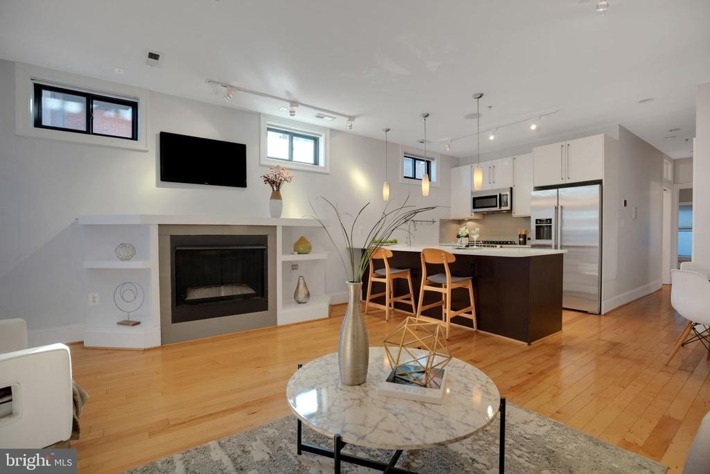 2106 10th Street Nw - Photo 3