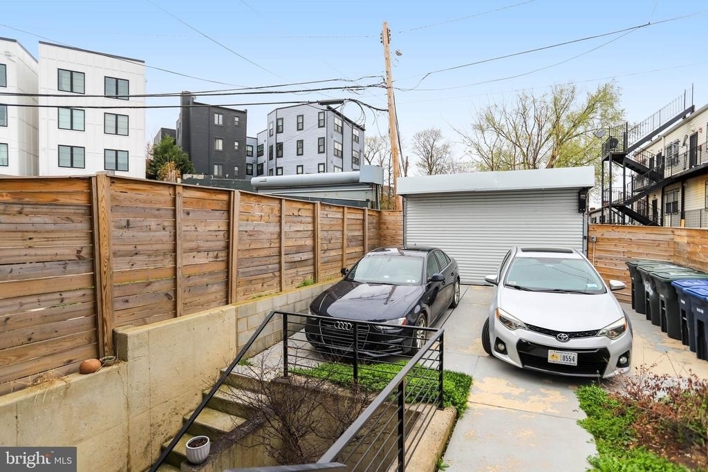 1638 Trinidad Avenue Ne - Photo 38