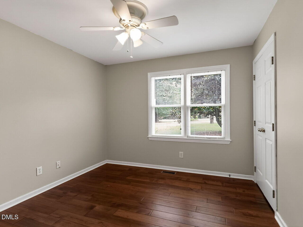 7209 Silver Maple Street - Photo 14