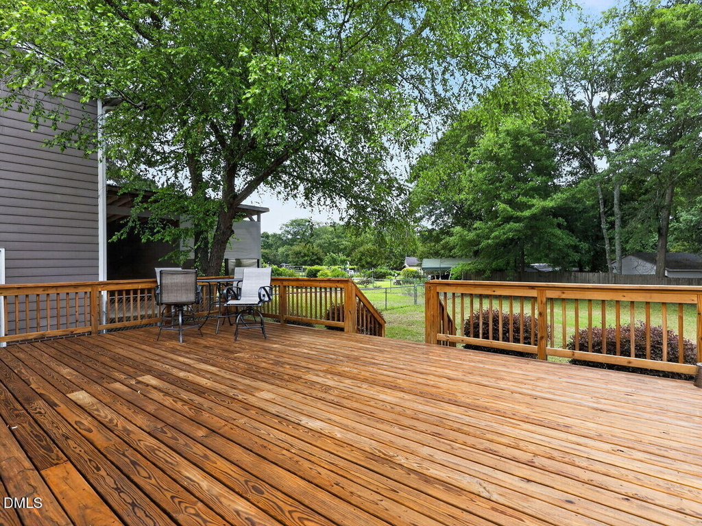 7209 Silver Maple Street - Photo 26