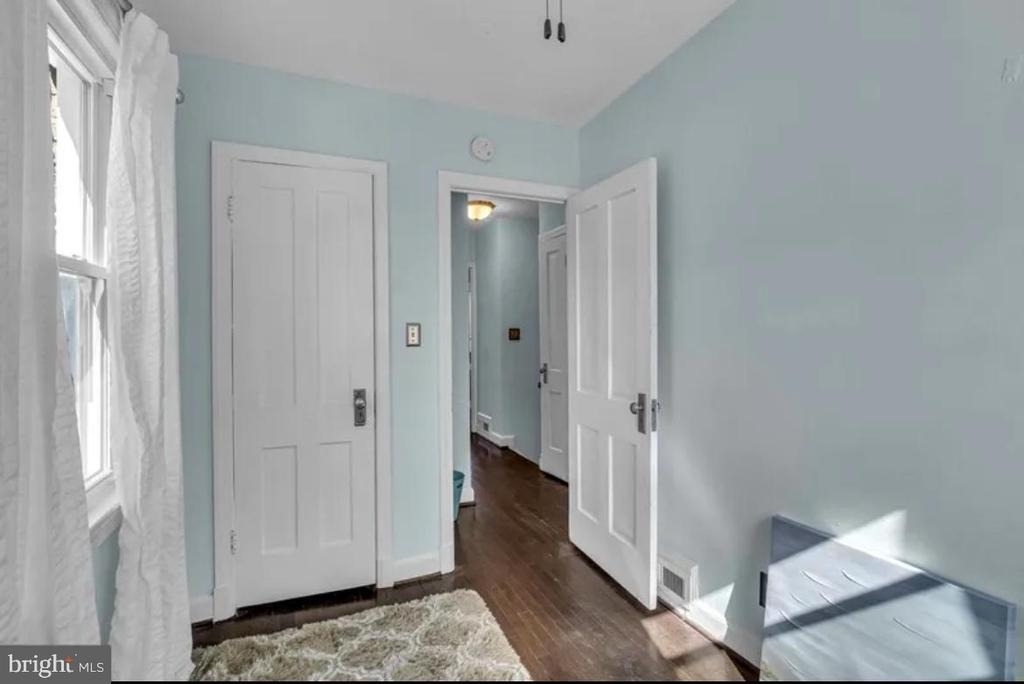 4011 Blaine Street Ne - Photo 6