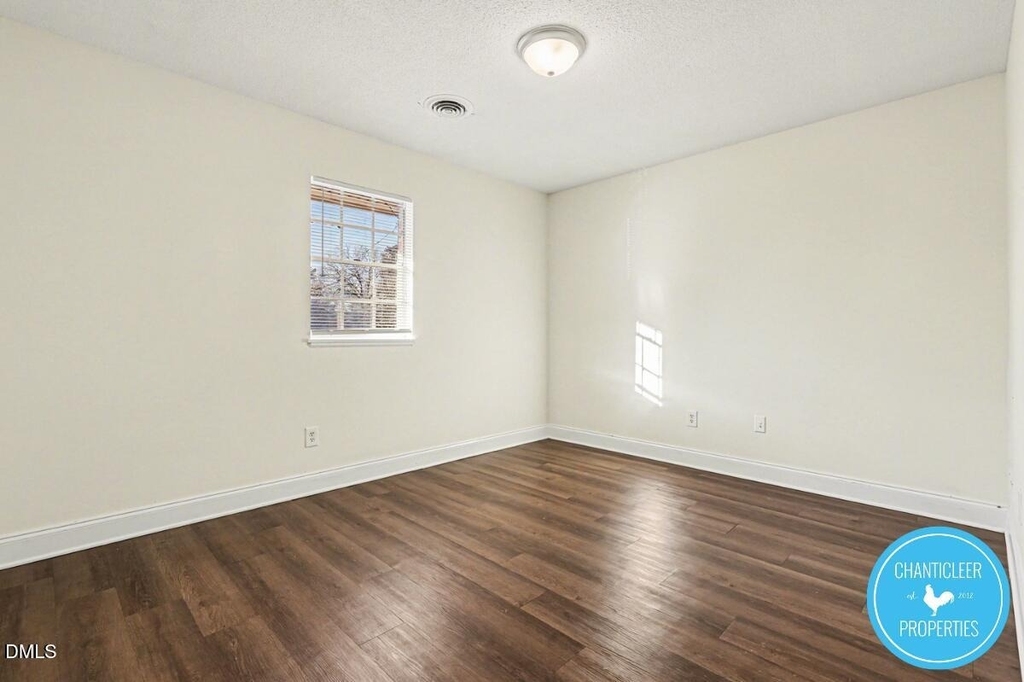 113 Florence Street - Photo 17