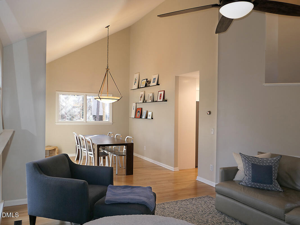 108 Channing Lane - Photo 3