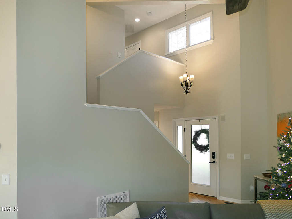 108 Channing Lane - Photo 1