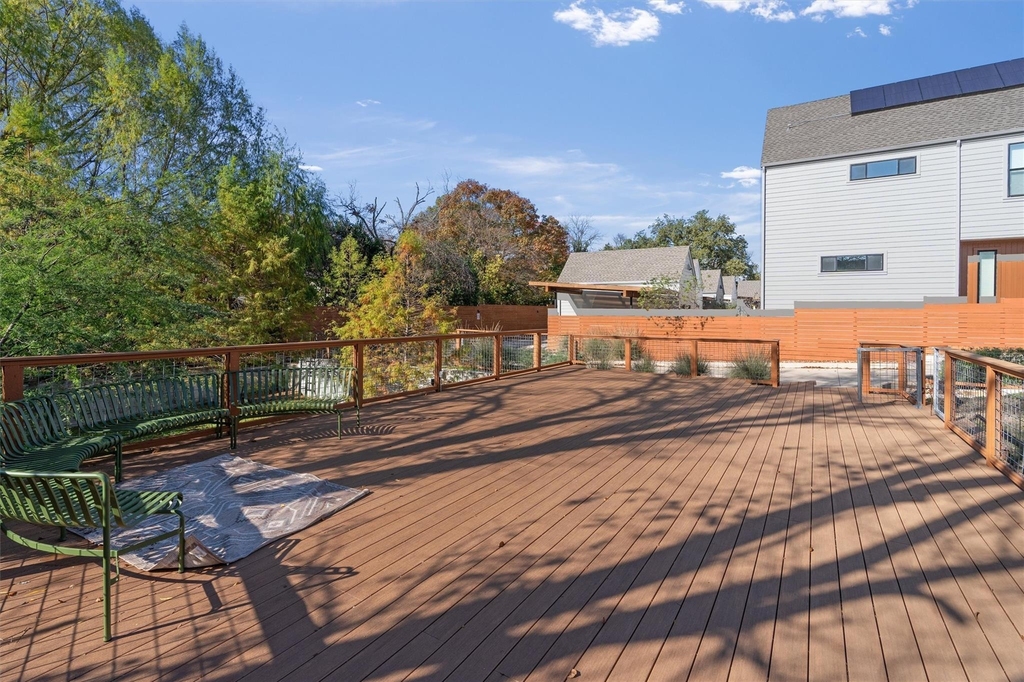4020 Airport Blvd - Photo 24