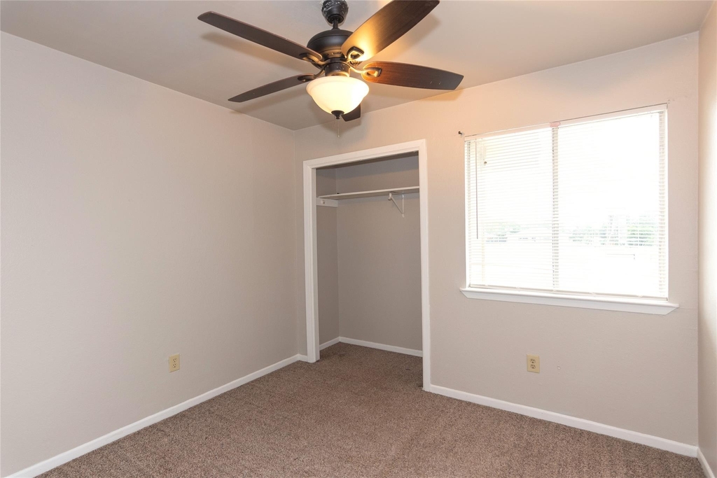 1603 Onion Creek Village Dr - Photo 9