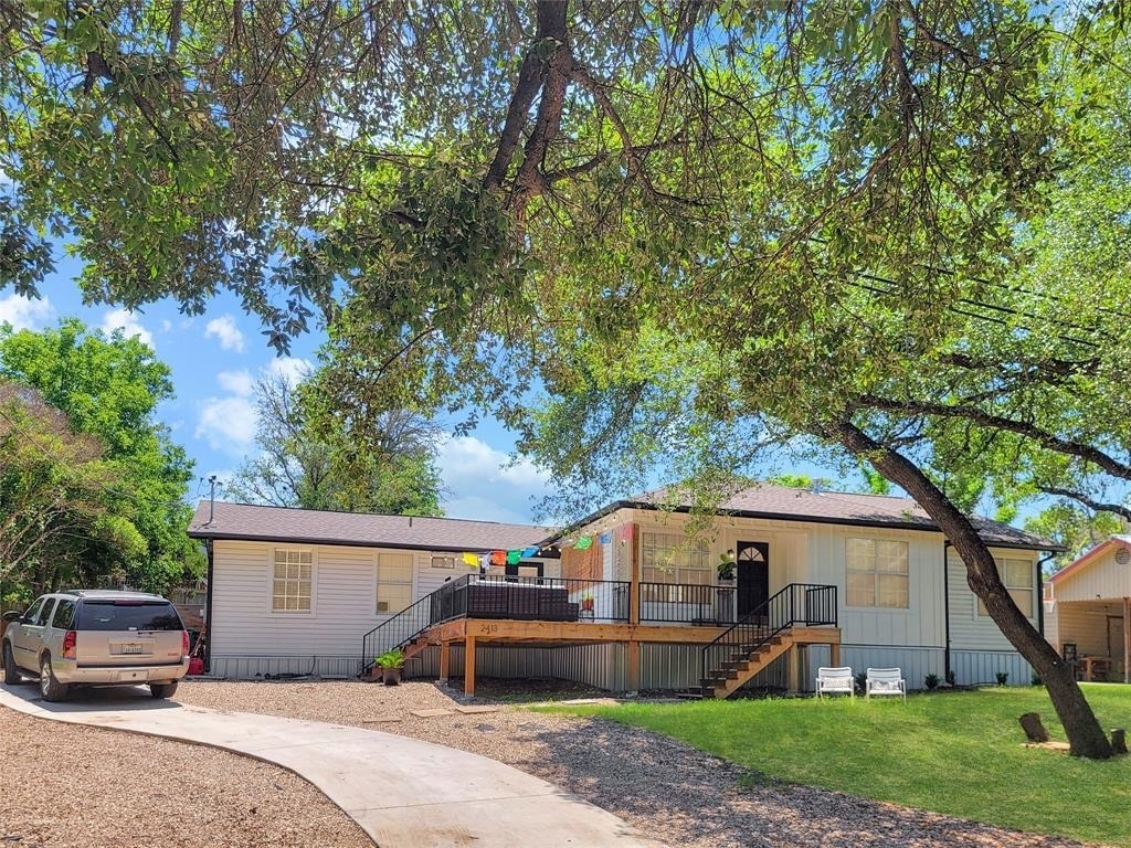 2413 S Bahama Rd - Photo 3