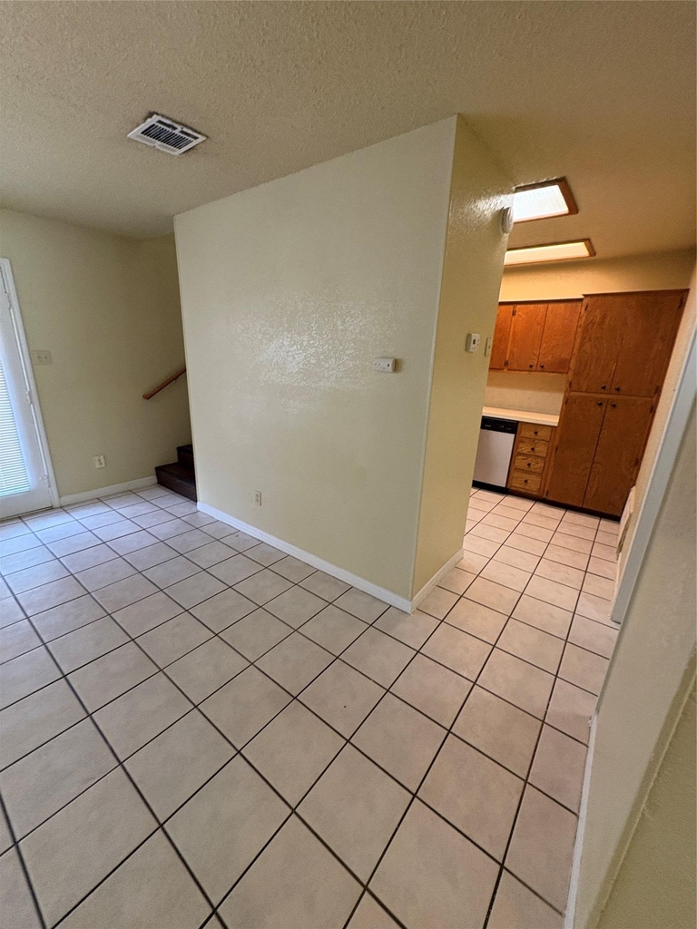 2309 Pena Cv - Photo 4