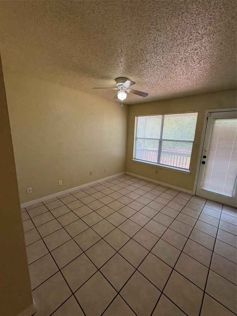 2309 Pena Cv - Photo 3