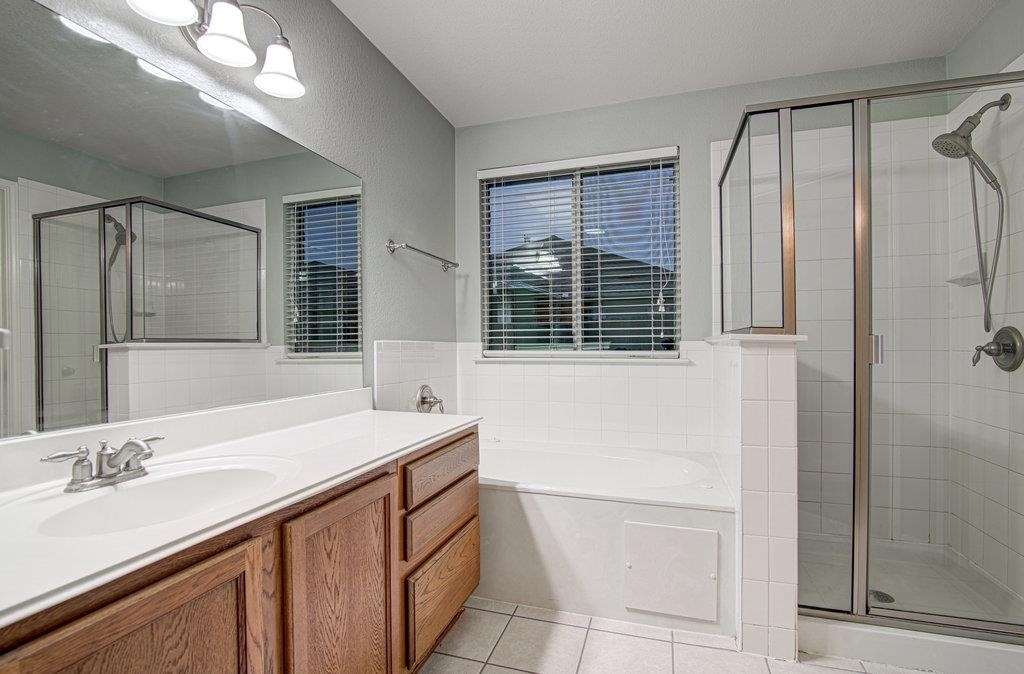 7705 Pebble Creek Dr - Photo 20