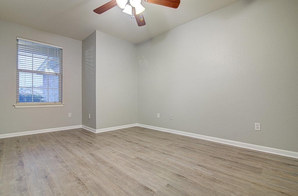 7705 Pebble Creek Dr - Photo 8
