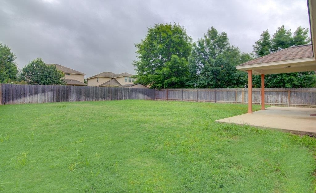 7705 Pebble Creek Dr - Photo 23
