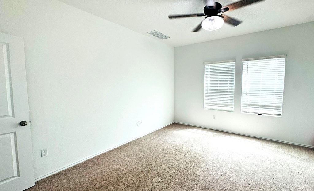 1628 Frontenac St - Photo 14