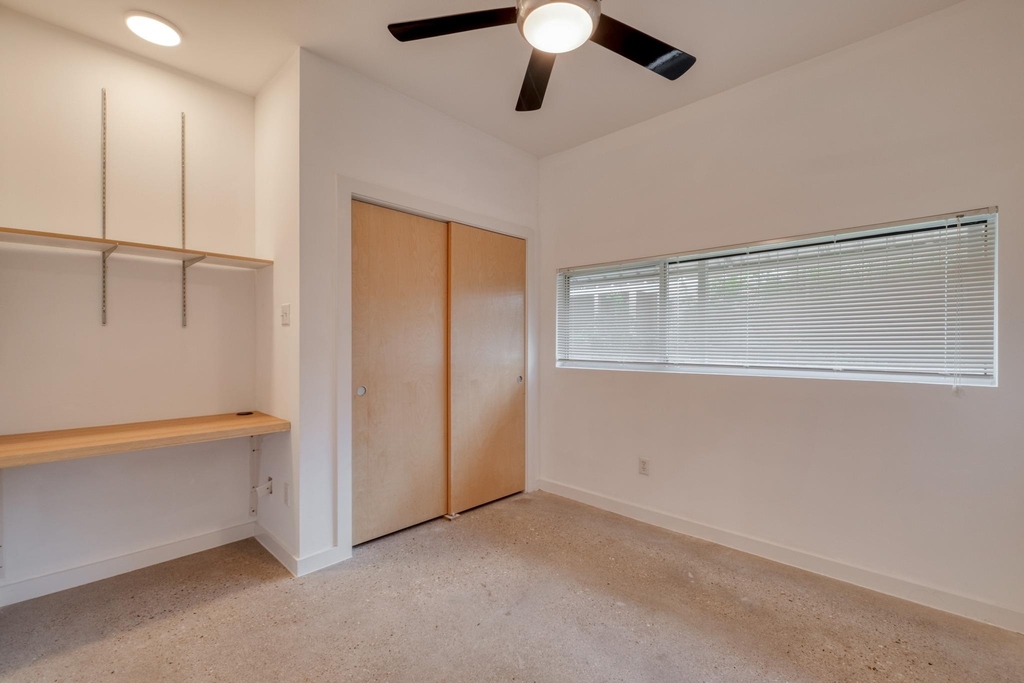 5517 Agatha Cir - Photo 5