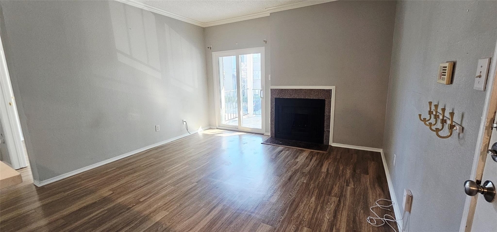 12166 Metric Blvd - Photo 1