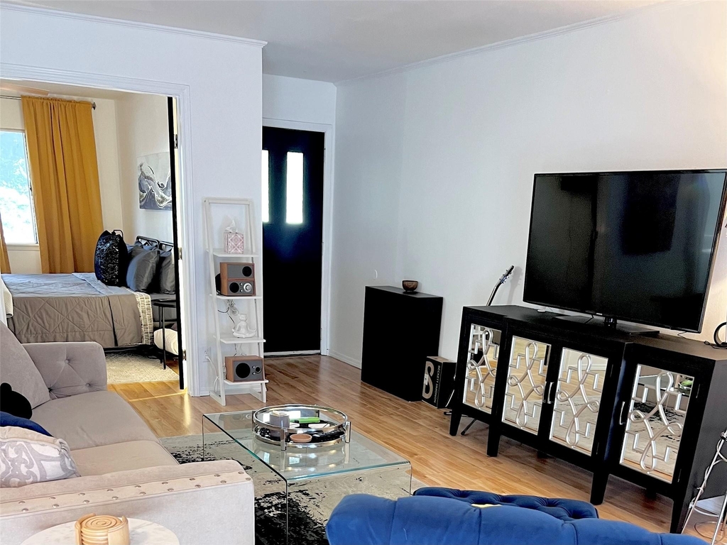 1304 Mariposa Dr - Photo 3