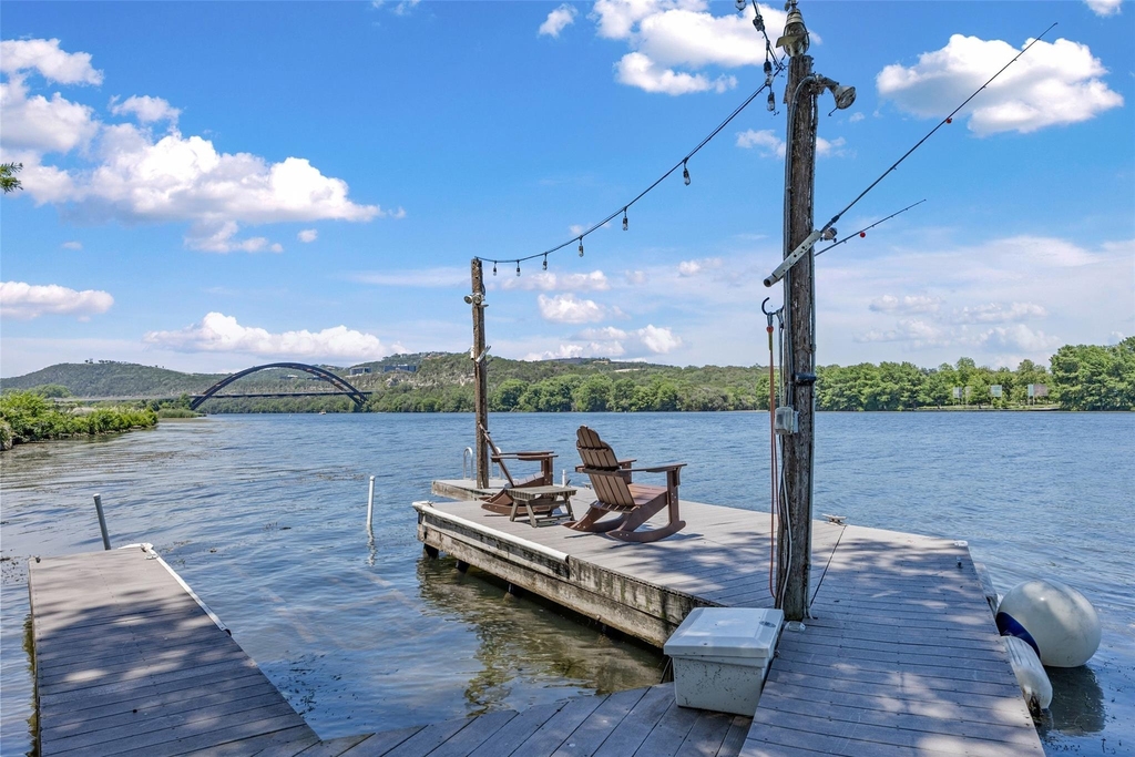 1758 Channel Rd - Photo 3