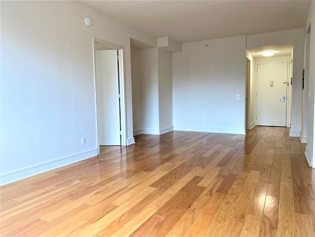 323 West 96th Street - Photo 3